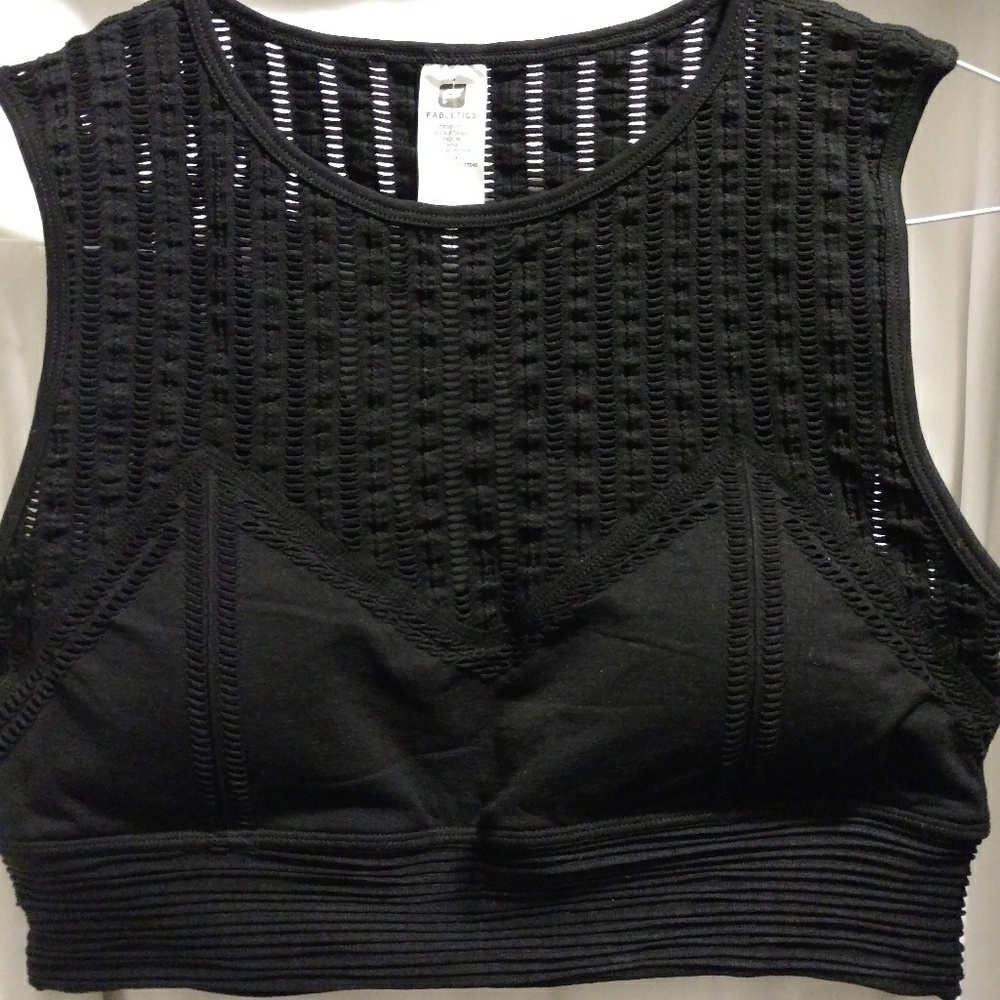 NWT Fabletics crop top w bra